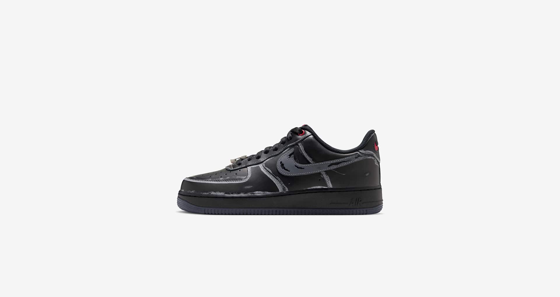 NIKE公式】エア フォース 1 '07 'Black and Gym Red' (IZ1207-010